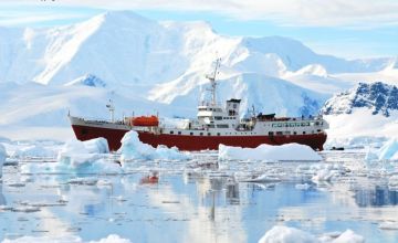 Antarctic Dream Expedition