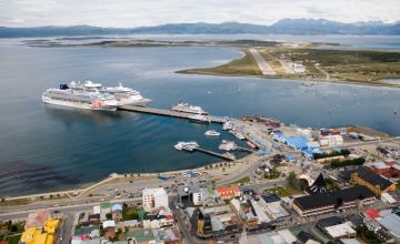 Buenos Aires, visit Perito Moreno glacier ending in Ushuaia